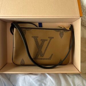 Louis Vuitton Reverse Monogram Double Zip Pochette